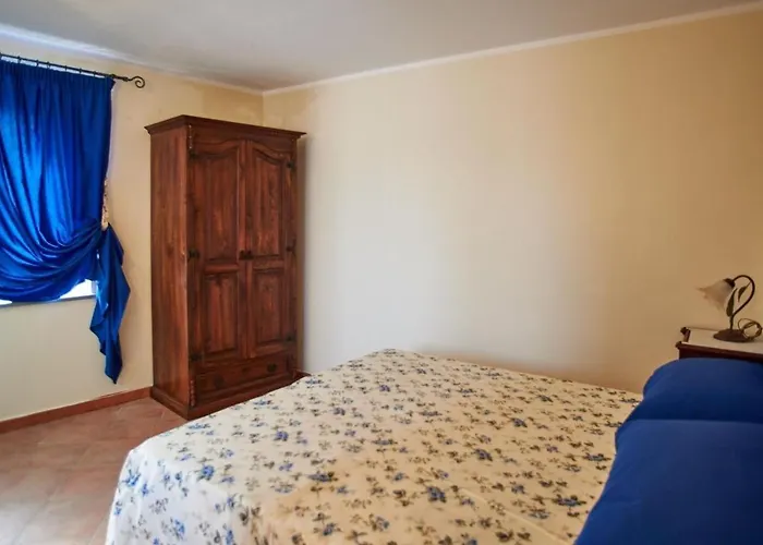 Eremo Dei Poeti Diffuso 农家乐 *