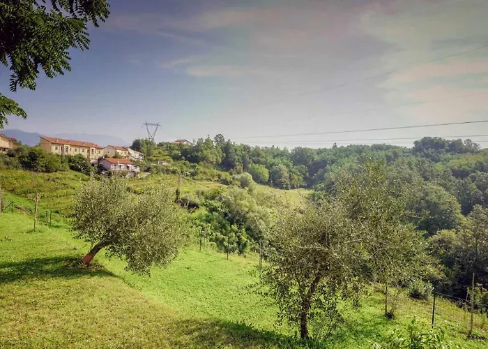 Eremo Dei Poeti Diffuso 农家乐 *