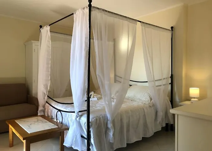 Eremo Dei Poeti Diffuso בית חווה